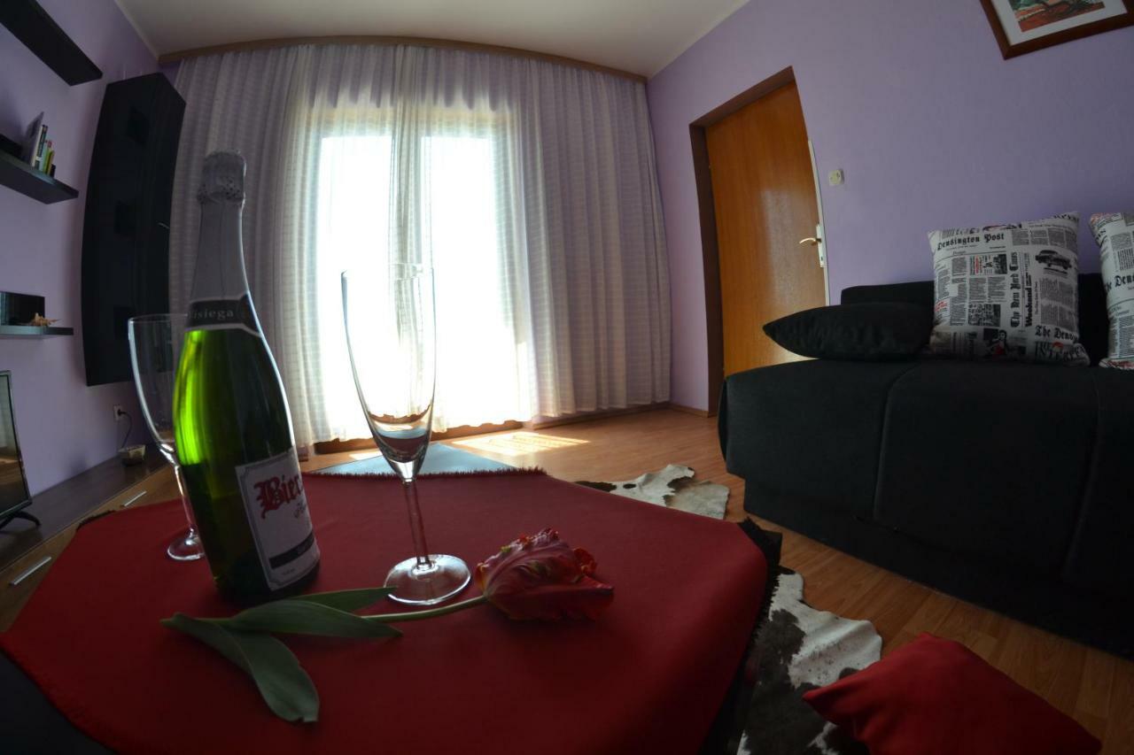 Apartman Jadranka Palit Exterior foto