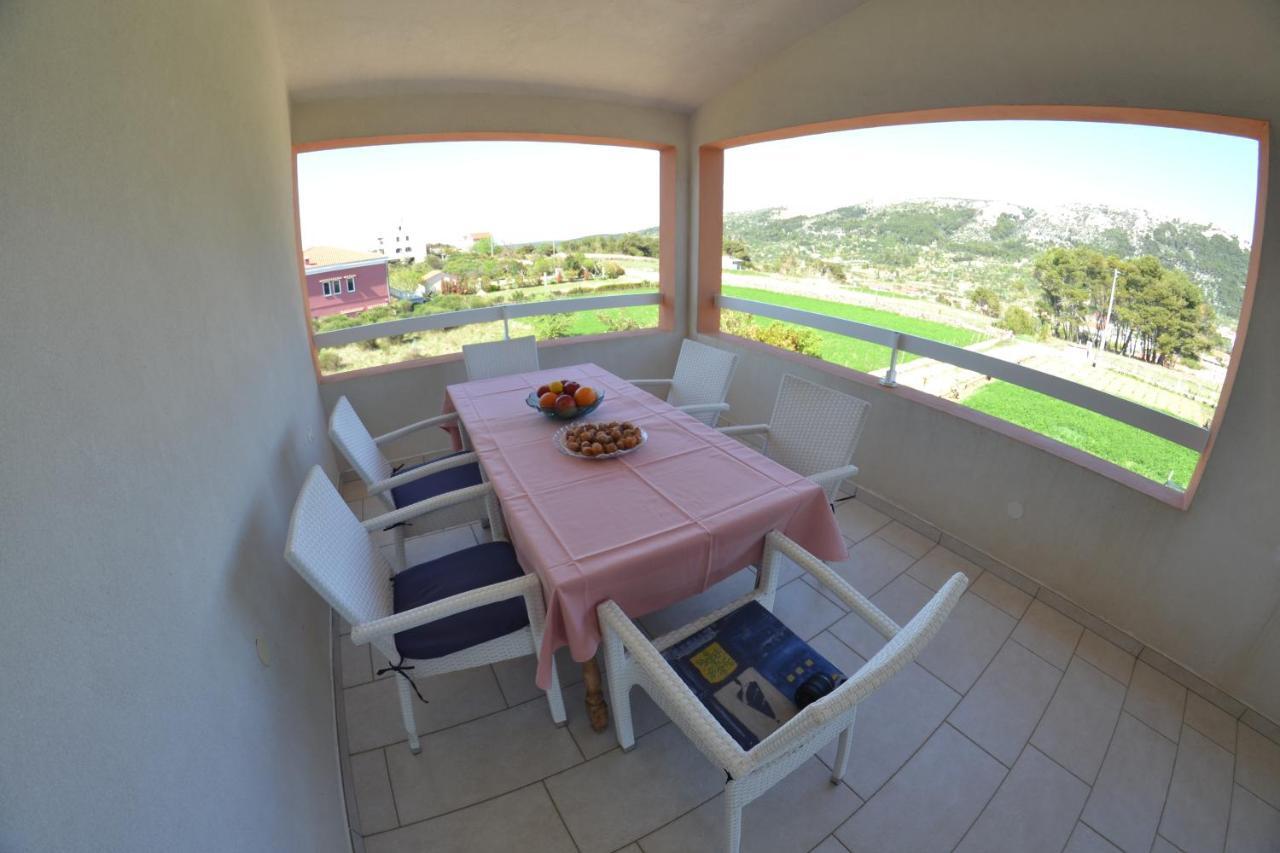 Apartman Jadranka Palit Exterior foto